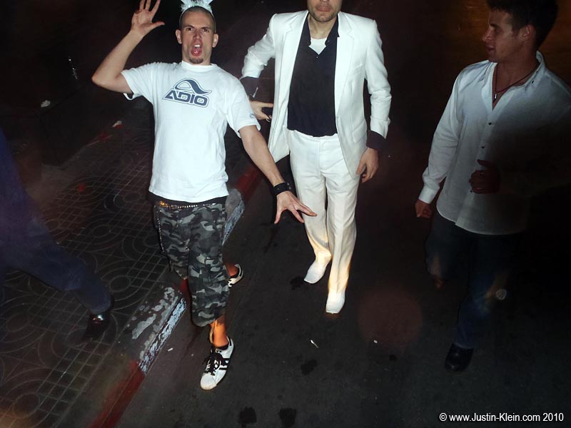 Evan apparently having some sort of aneurysm.