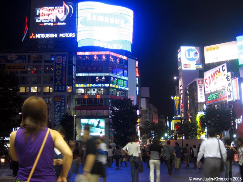 Shibuya, Tokyo...one crazy place. (Post)